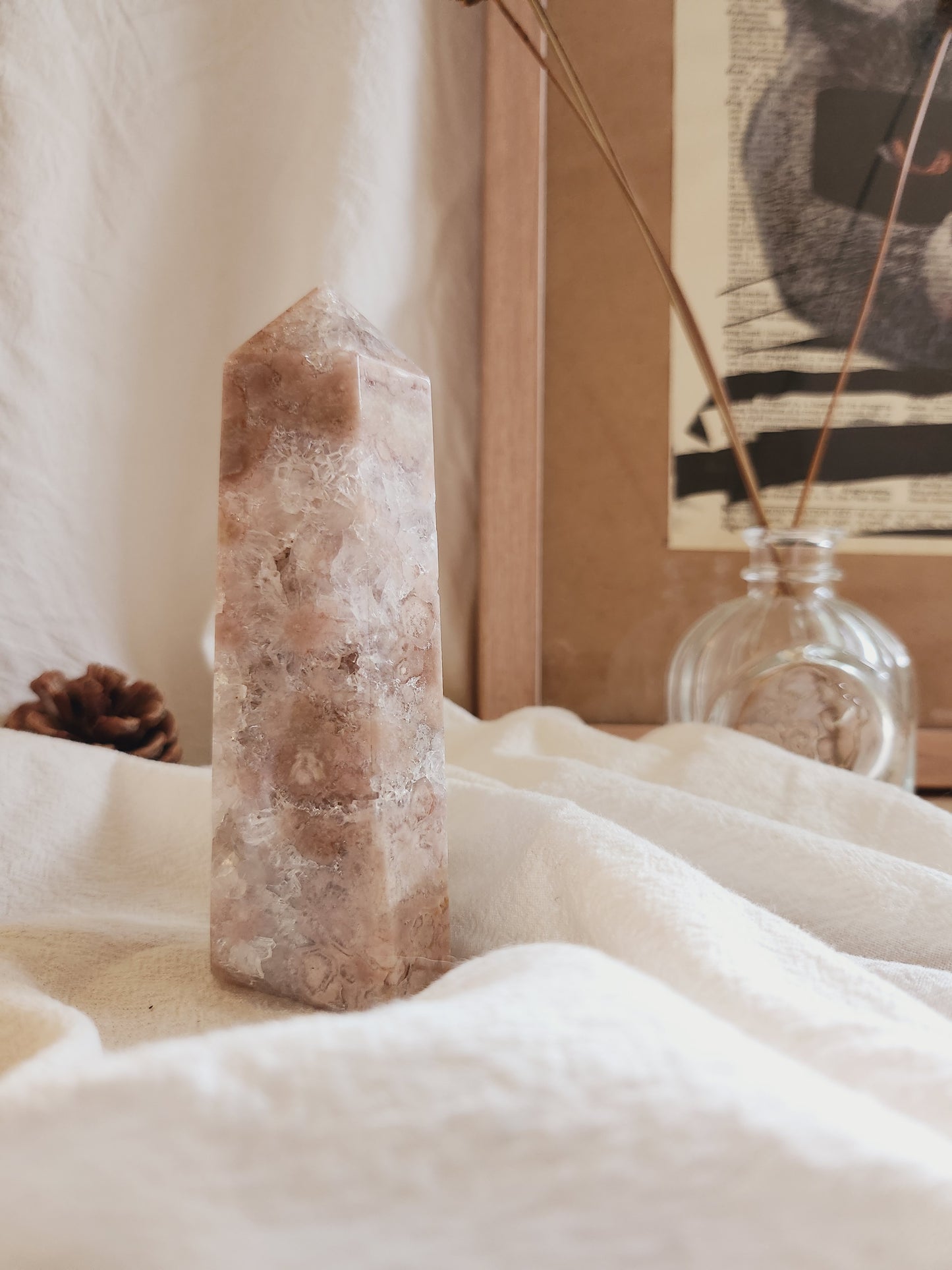 Sakura Flower Agate Tower